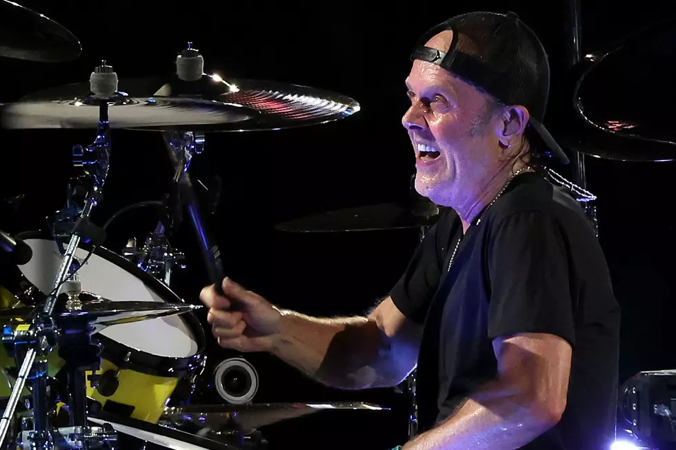 Metallica's Ulrich on Sphere and Super Bowl Rumors: 'F--- Yeah'