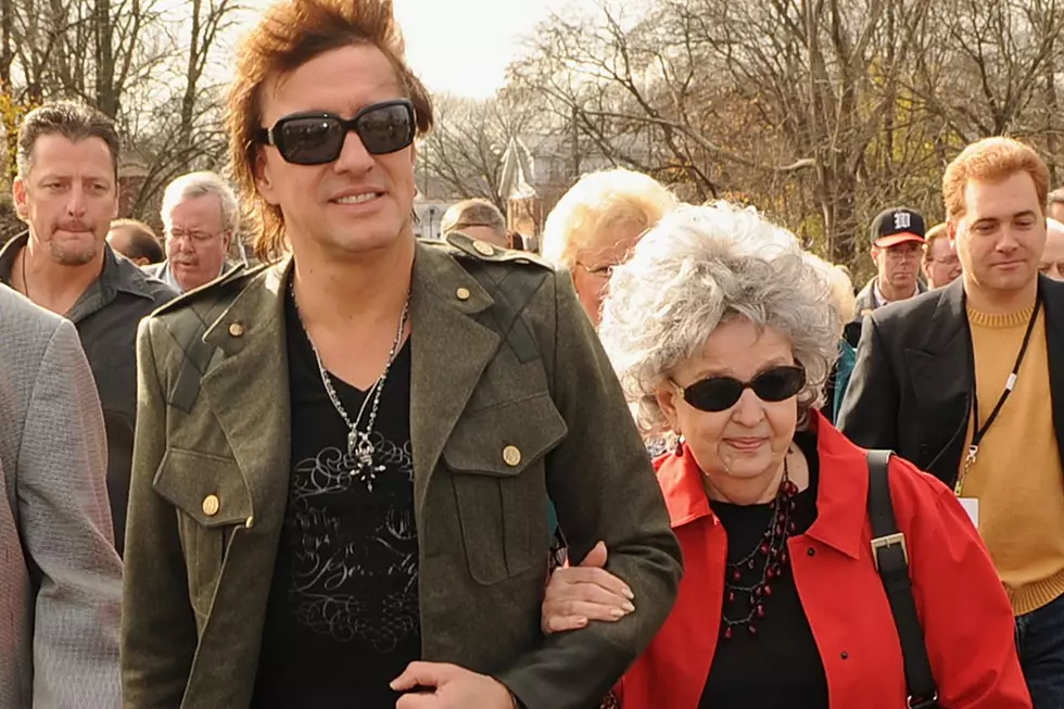 Richie Sambora Thanks Fans for Support Following Mother’s Death