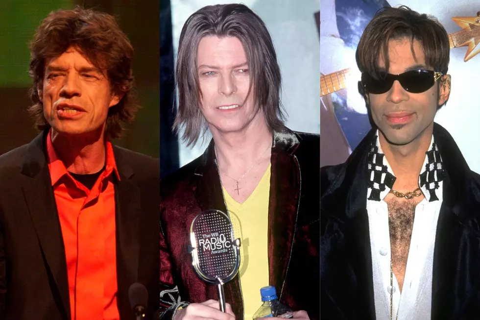 Rockers and the Early Internet: How Musicians Embraced, Rejected and Utilized the World Wide Web