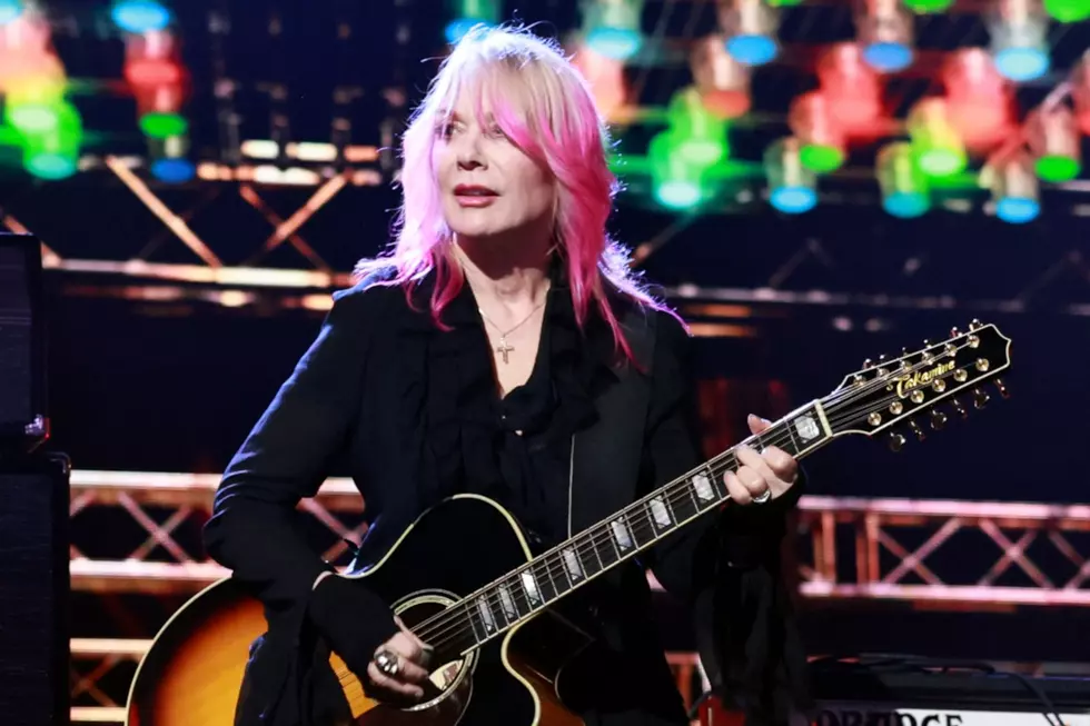 Nancy Wilson Recalls the Album Cover That Splintered Heart
