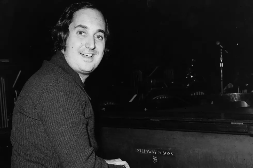 Neil Sedaka Dies: Rockers React