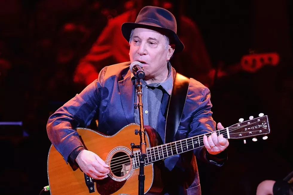 Paul Simon Forced to Cancel Concerts Due to ‘Intense Back Pain’